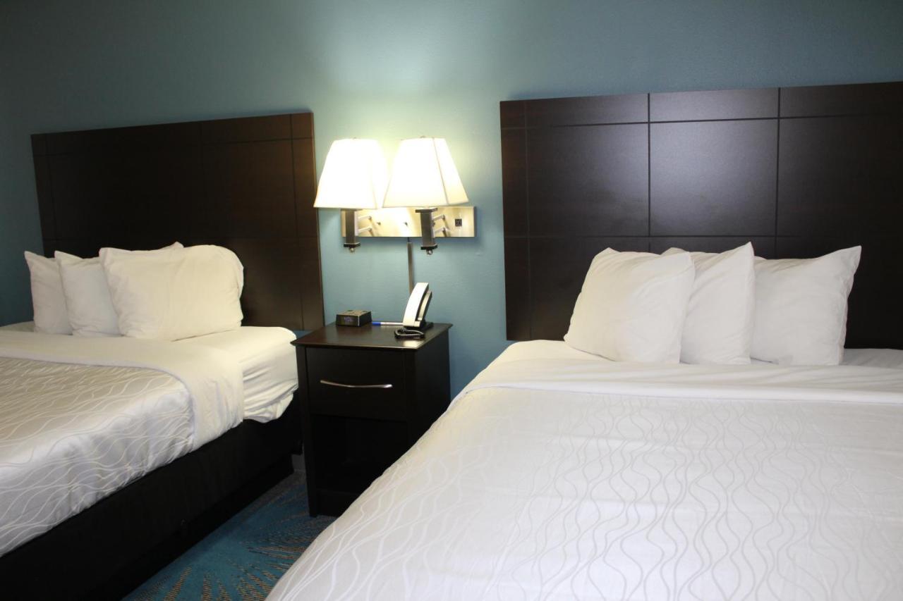 Reston Inn & Suites Spencer Exteriör bild