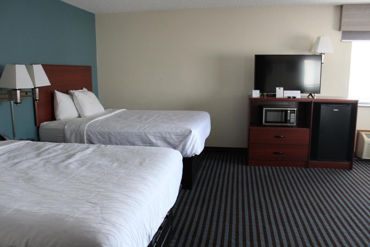 Reston Inn & Suites Spencer Exteriör bild