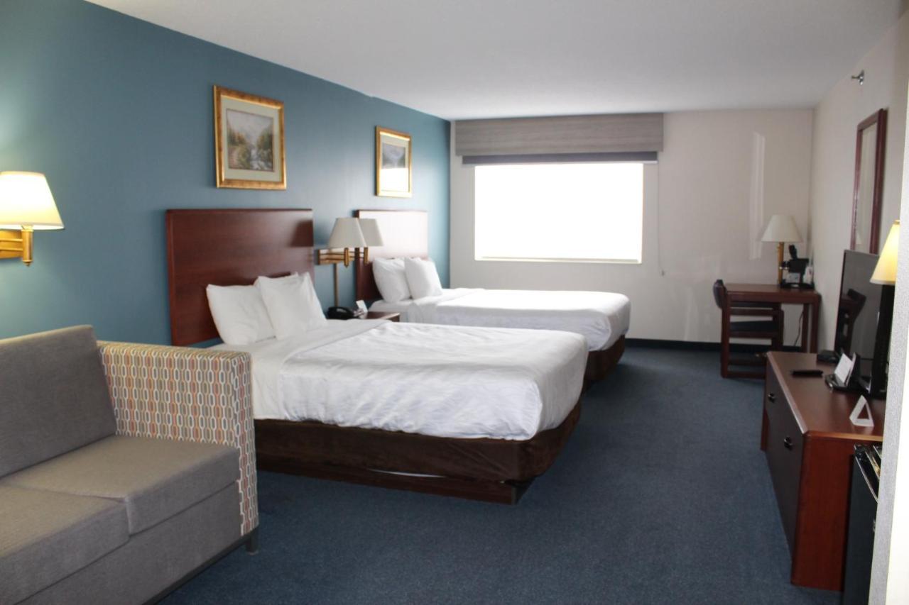 Reston Inn & Suites Spencer Exteriör bild